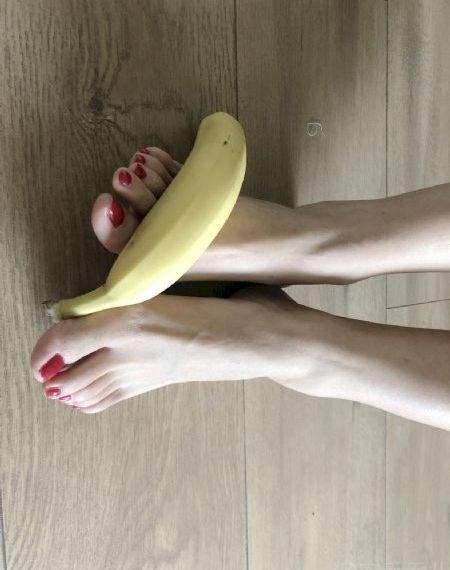 欧美头像女生高清短发_蓝光高清迅雷在线观看