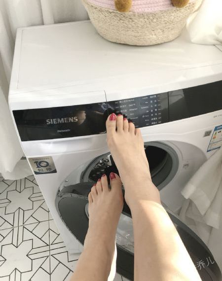 欧美真人后进式猛烈视频_无广告免费播放高清电影