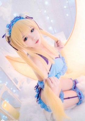 欧美成熟女性穿搭_HD电影完整版