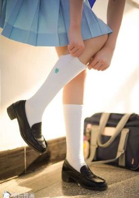 欧美头像女复古手绘_高清电影在线观看